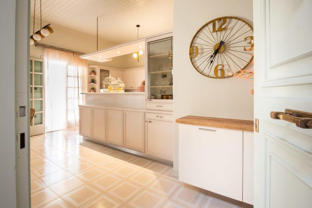 Dolce Favola Nomad Casa - Kalamata'S City Getaway Eksteriør billede